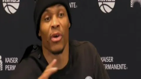 “郑钦文成澳网焦点：获组委会、球迷和专业人士一致关注”